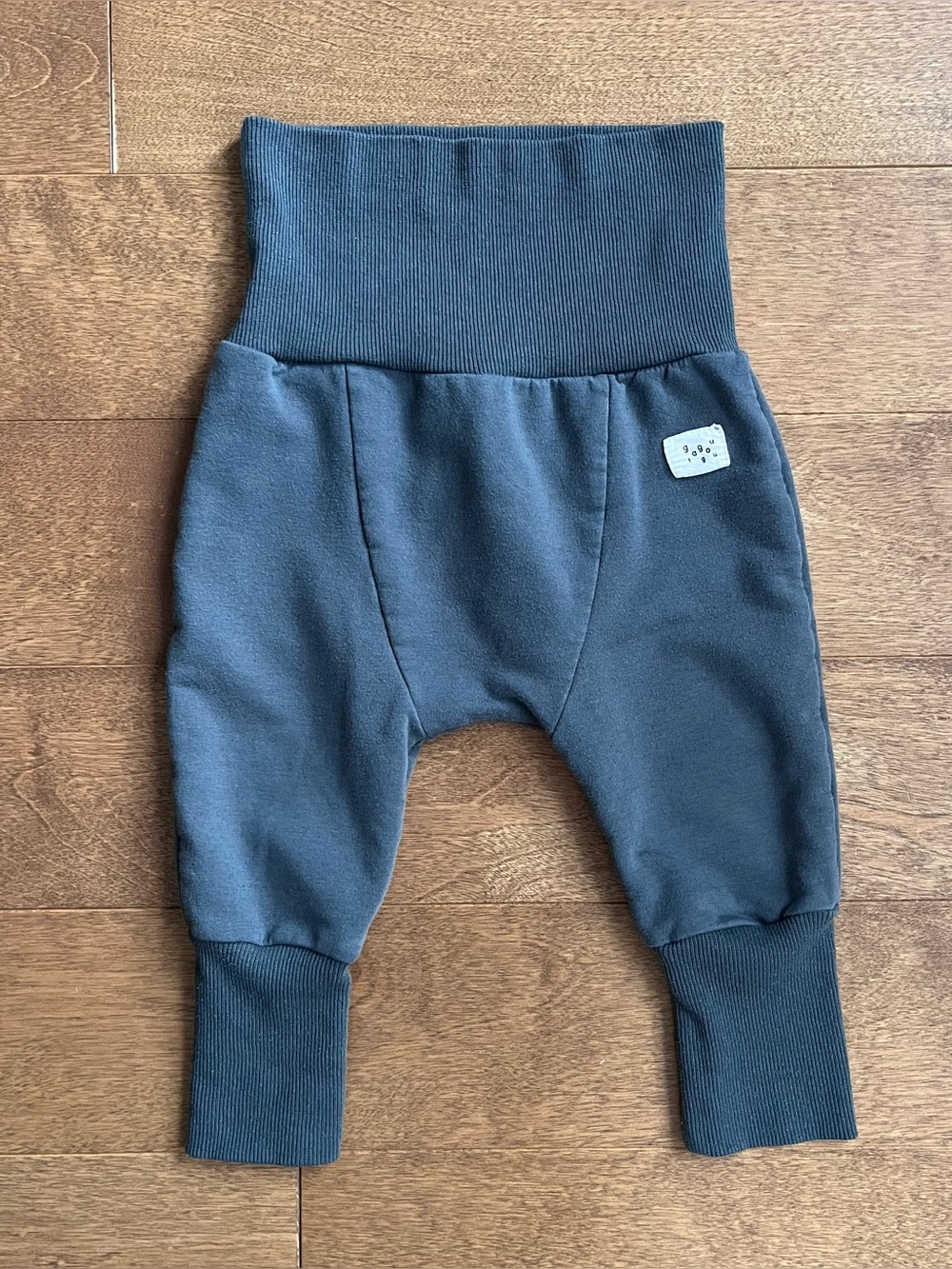 3/$10 GAGOU TAGOU Baby girl pants 6-12m